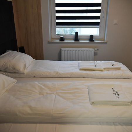 Apartamenty Platan Opieszyn 2 Wrzesnia Luaran gambar