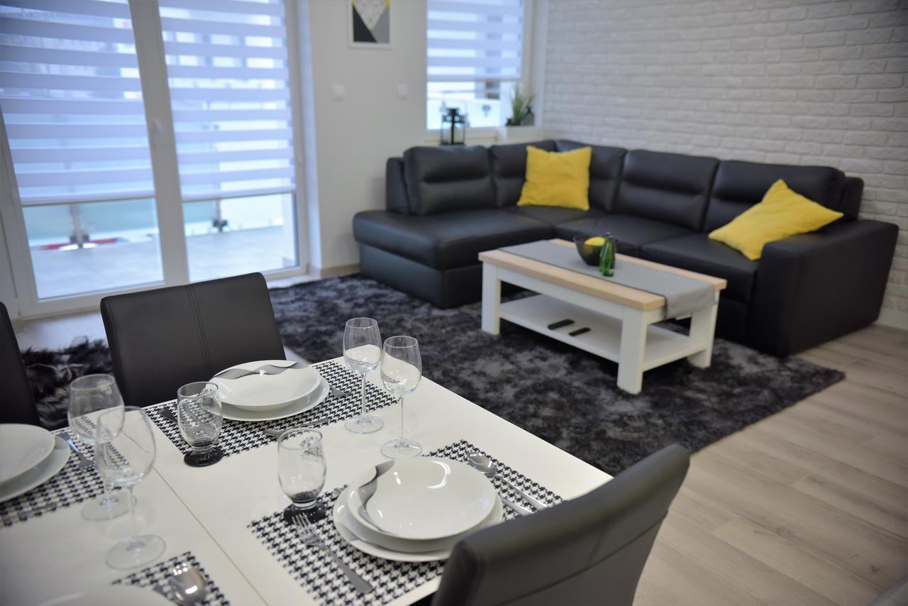 Apartamenty Platan Opieszyn 2 Wrzesnia Luaran gambar